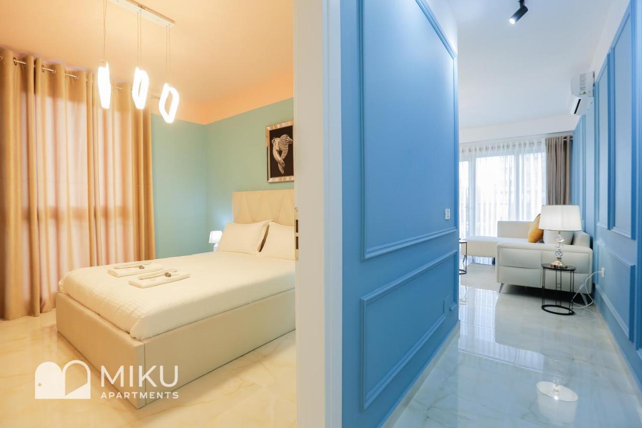 Miku Apartment - Glamorous 1Bedroom Apartment At Olympic Residence Tiranë Ngoại thất bức ảnh