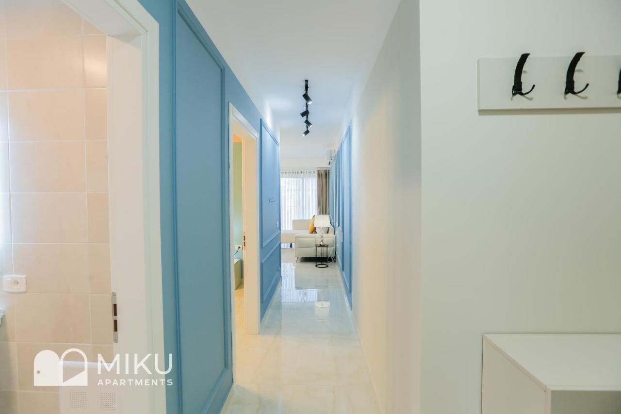 Miku Apartment - Glamorous 1Bedroom Apartment At Olympic Residence Tiranë Ngoại thất bức ảnh