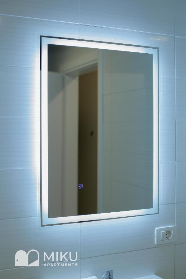 Miku Apartment - Glamorous 1Bedroom Apartment At Olympic Residence Tiranë Ngoại thất bức ảnh