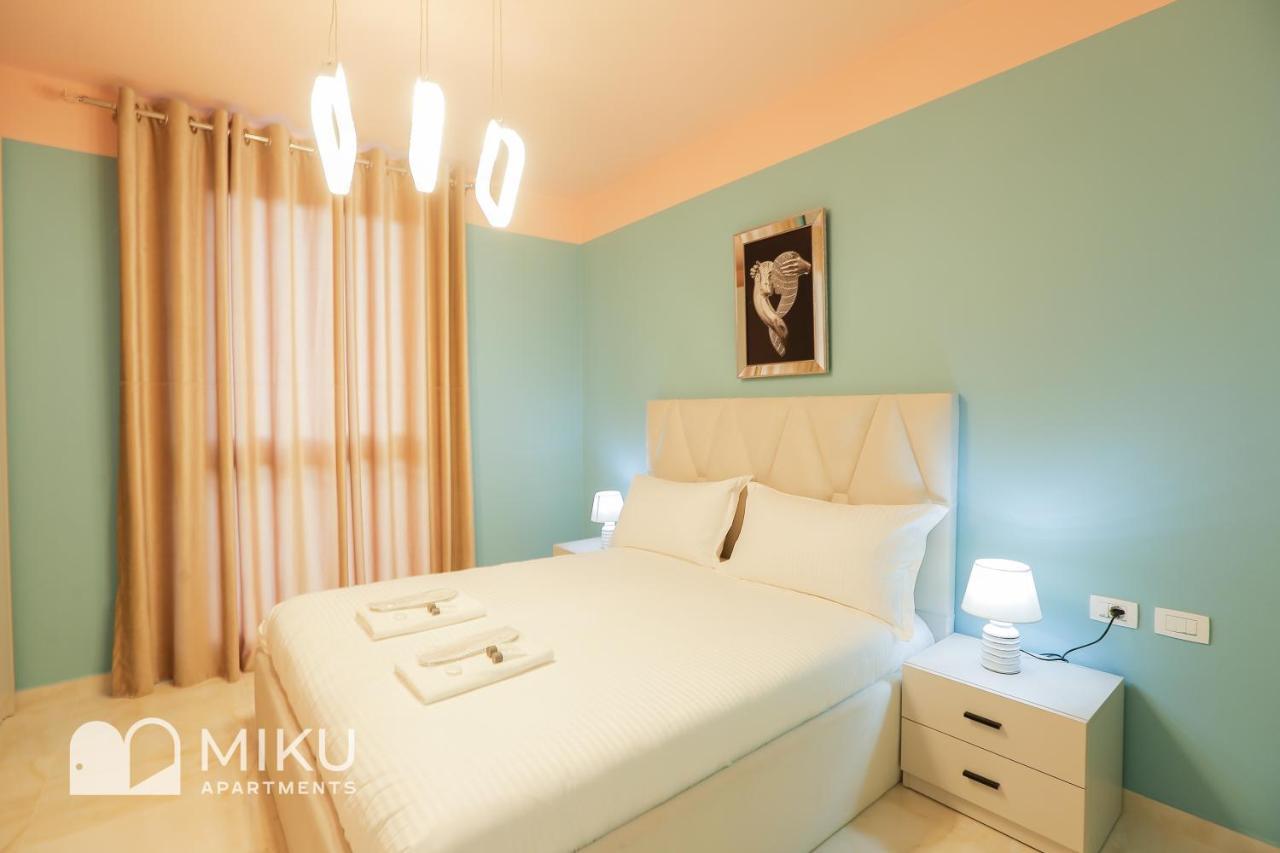 Miku Apartment - Glamorous 1Bedroom Apartment At Olympic Residence Tiranë Ngoại thất bức ảnh